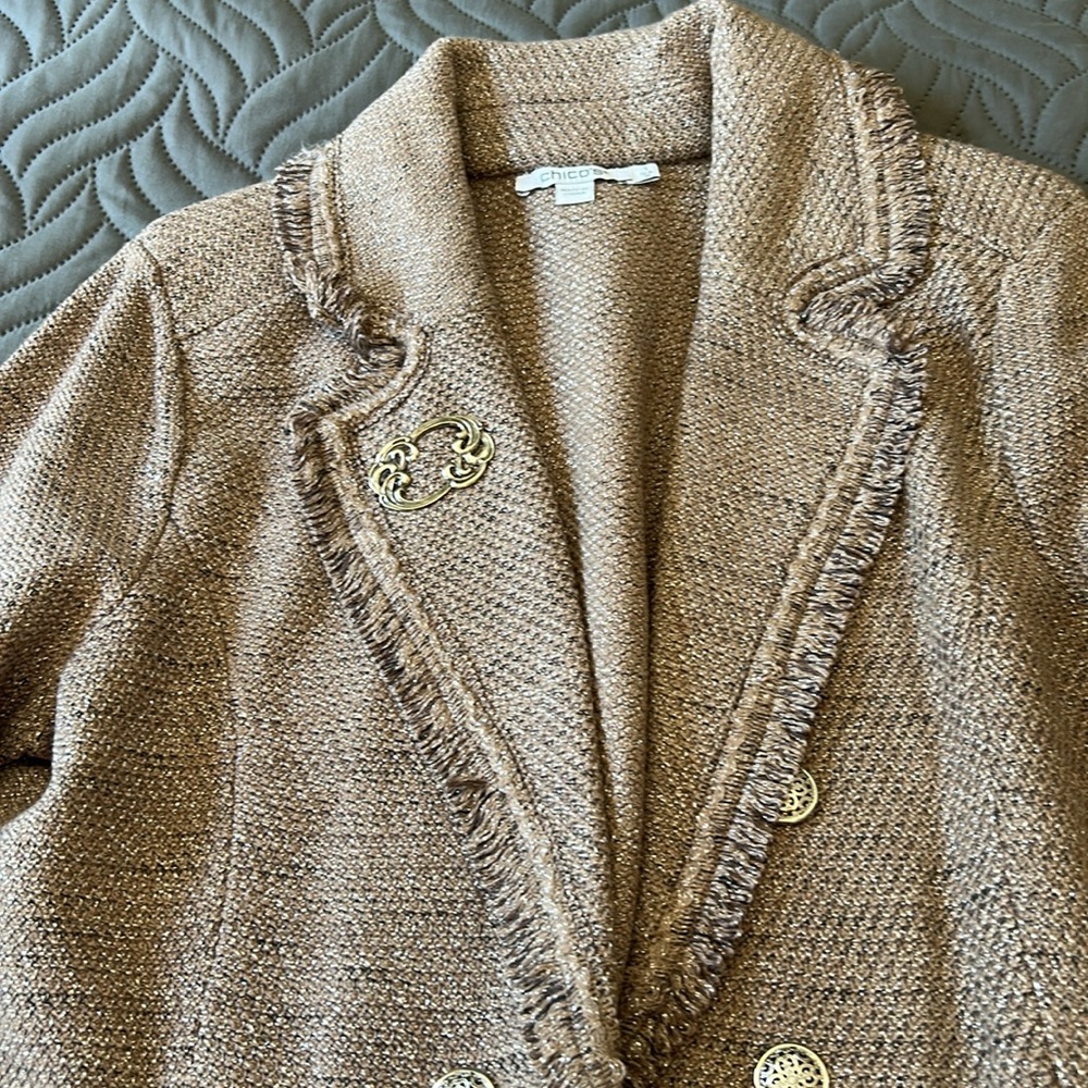 EUC - Chico’s GORGEOUS Tan/Silver Tailored Jacket - Picture 5 of 10